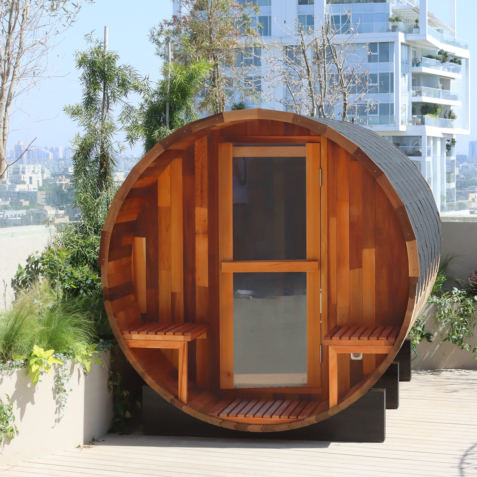 תמונה יפה של סאונה חבית – wooden sauna barrel

